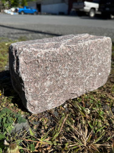 STONE BELGIUM BLOCK 5X5X9 PINK
